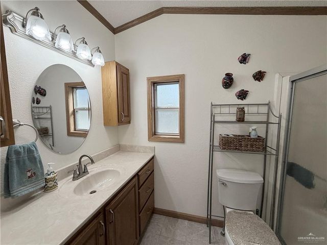 201 Hub Drive, Mission, TX 78574