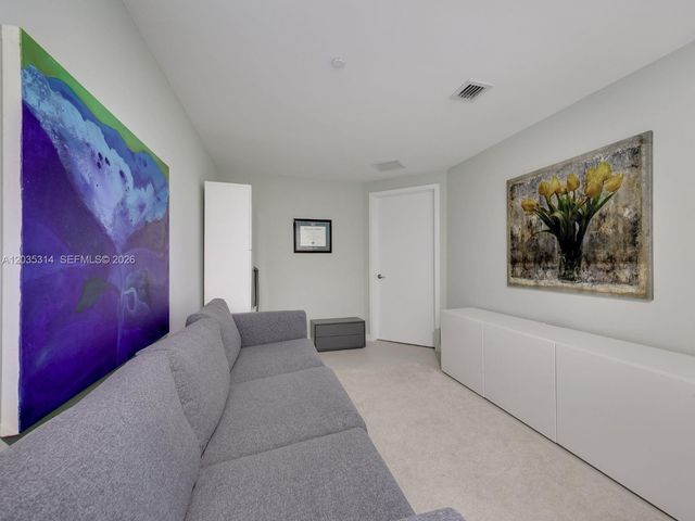 1100 S Miami Avenue 3411, Miami, FL 33130