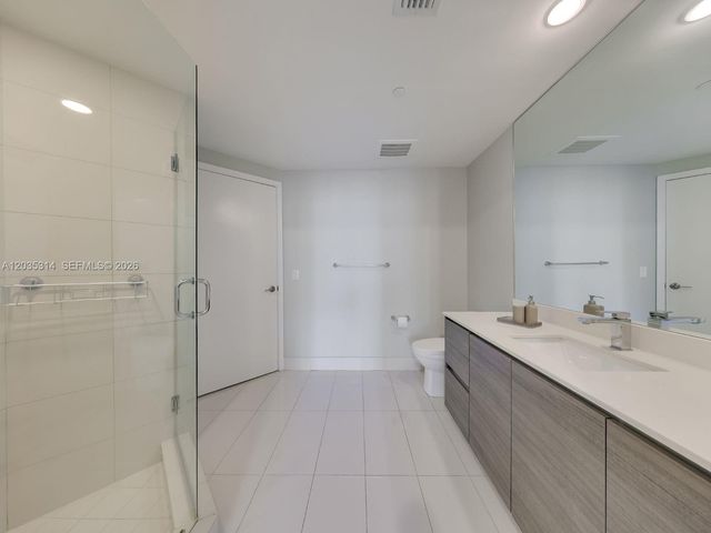 1100 S Miami Avenue 3411, Miami, FL 33130