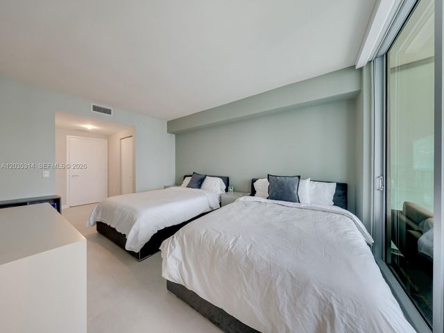 1100 S Miami Avenue 3411, Miami, FL 33130