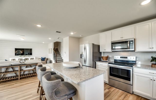 1054 Clear Dusk Lane, Forney, TX 75126
