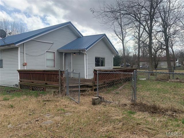 205 N Maple Street, Bragg City, MO 63827