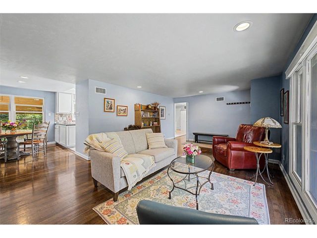 99 S Holland St, Lakewood, CO 80226