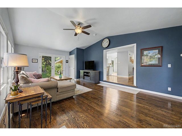 99 S Holland St, Lakewood, CO 80226
