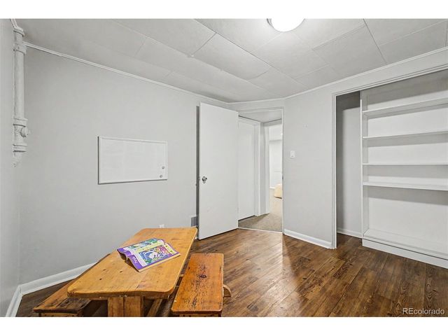 99 S Holland St, Lakewood, CO 80226
