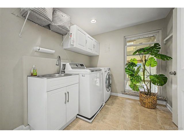 99 S Holland St, Lakewood, CO 80226