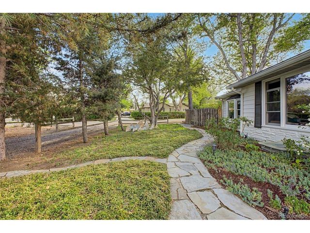 99 S Holland St, Lakewood, CO 80226
