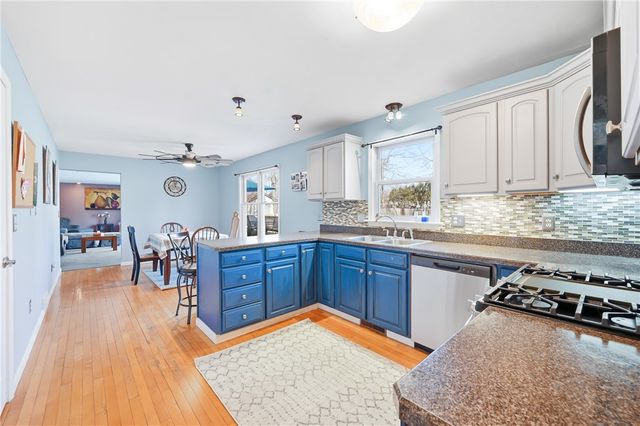 3036 Baywoods Dr, South Pymatuning Twp, PA 16150