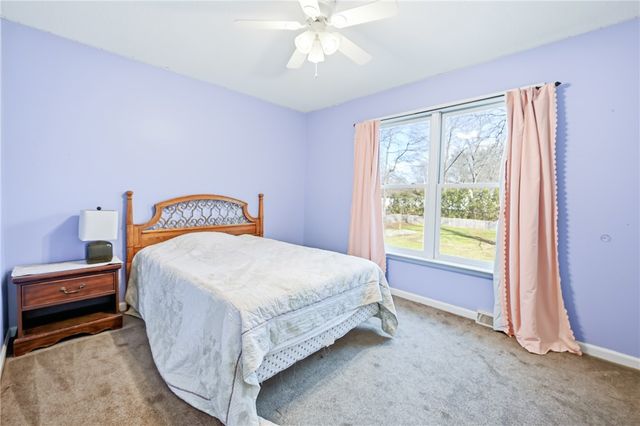 3036 Baywoods Dr, South Pymatuning Twp, PA 16150