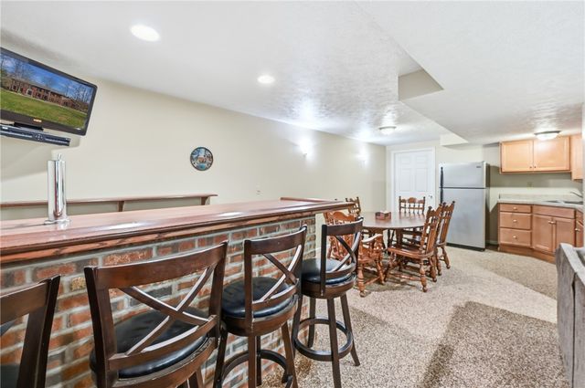 3036 Baywoods Dr, South Pymatuning Twp, PA 16150