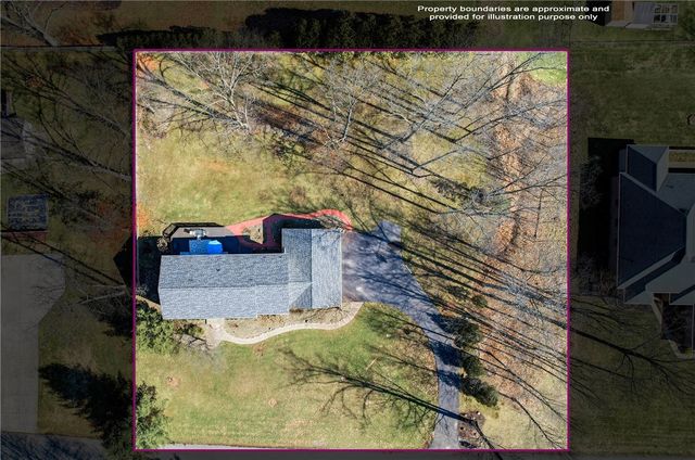 3036 Baywoods Dr, South Pymatuning Twp, PA 16150