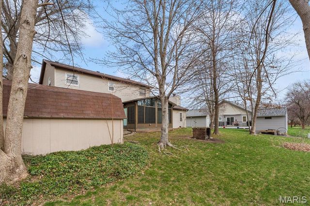 504 Crestwood Drive, Swansea, IL 62226