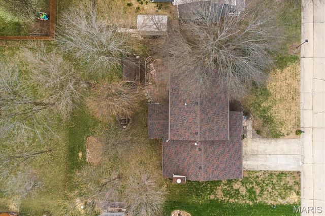 504 Crestwood Drive, Swansea, IL 62226