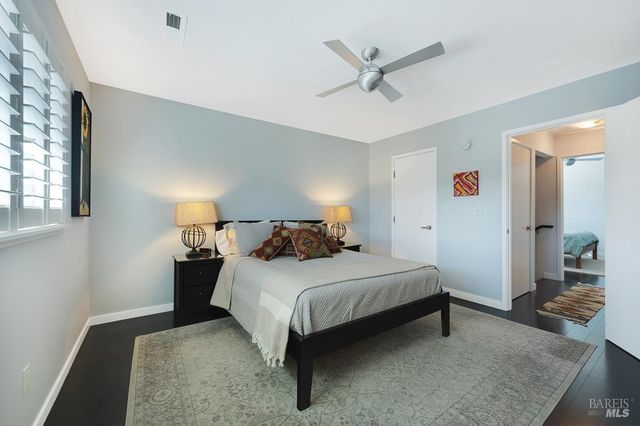 1311 Prentice Dr, Healdsburg, CA 95448