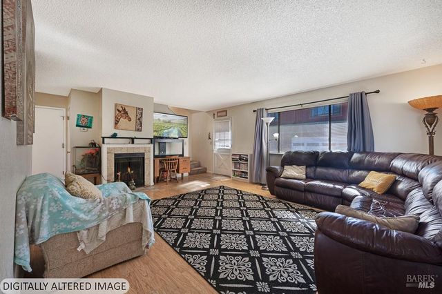 1311 Prentice Dr, Healdsburg, CA 95448