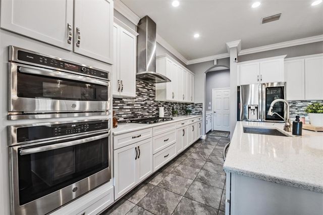 19529 HAYDEN LAKE COURT, Land O Lakes, FL 34638