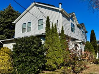 601 Little East Neck Road, West Babylon, NY 11704