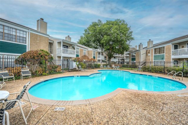 12660 Ashford Point Drive 612, Houston, TX 77082