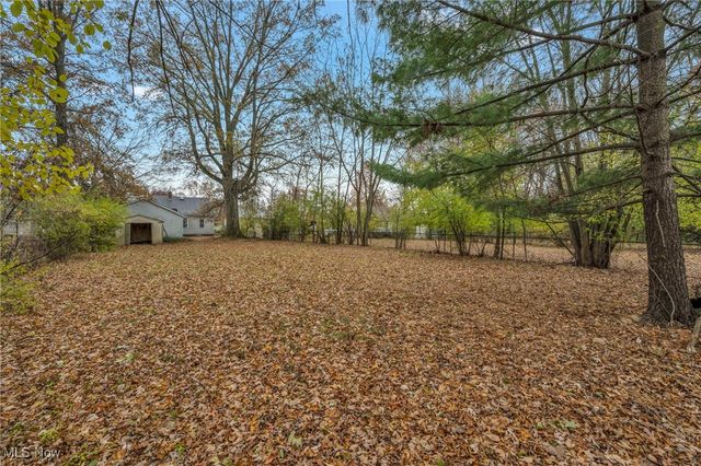 19315 Gladstone Road, Warrensville Heights, OH 44122