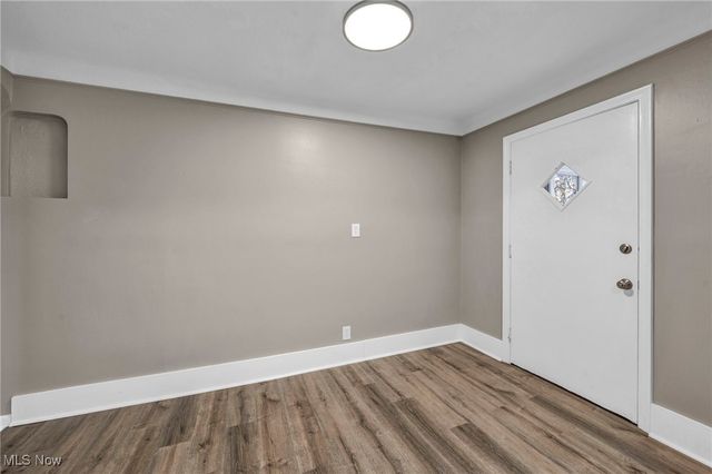 19315 Gladstone Road, Warrensville Heights, OH 44122