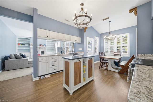 705 Water Hickory CT, Chesapeake, VA 23320