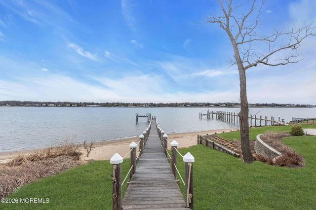 734 Navesink River Road, Red Bank, NJ 07701