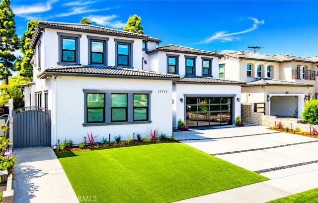 17777 Joshua Cir, Fountain Valley, CA 92708