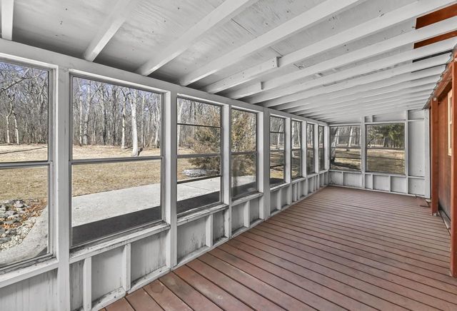 5355 Northwest HIGHWAY, Waterford, WI 53185