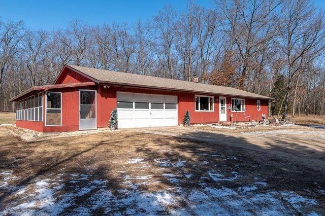 5355 Northwest HIGHWAY, Waterford, WI 53185