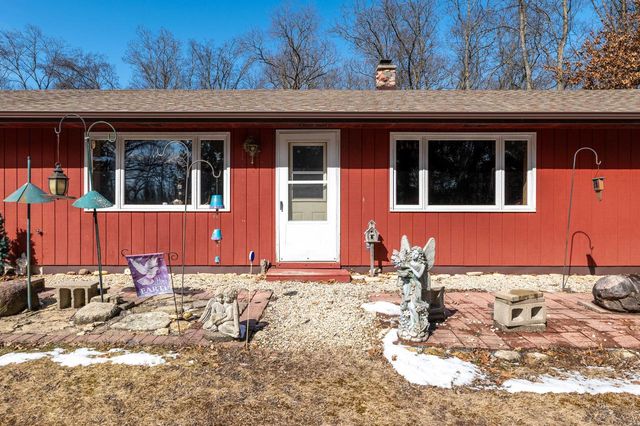 5355 Northwest HIGHWAY, Waterford, WI 53185
