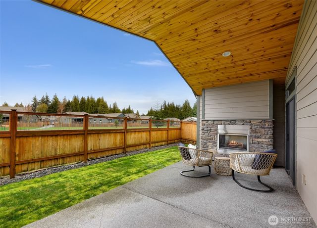 1412 Woods Point Loop, Ferndale, WA 98248