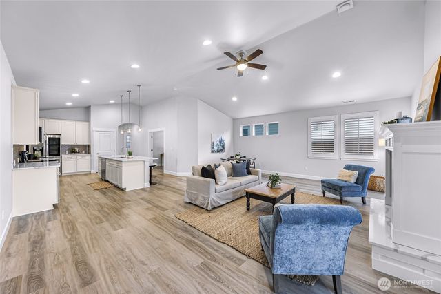 1412 Woods Point Loop, Ferndale, WA 98248