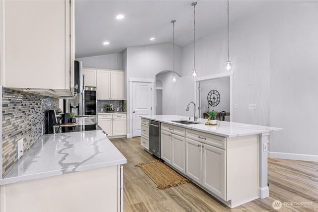 1412 Woods Point Loop, Ferndale, WA 98248