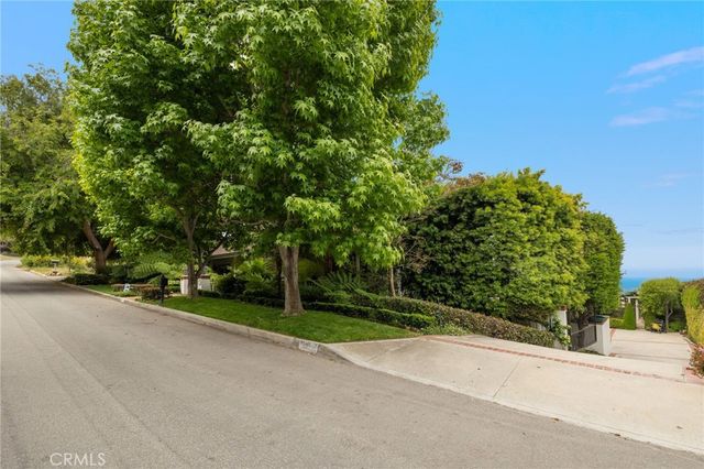 2813 Via Rivera, Palos Verdes Estates, CA 90274