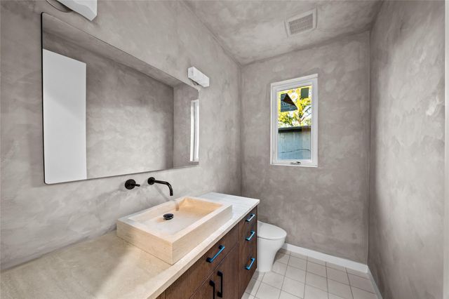 2904 Westhill DR, Austin, TX 78704