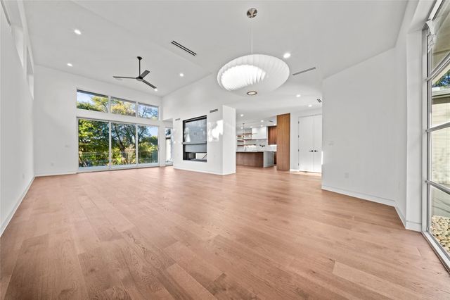 2904 Westhill DR, Austin, TX 78704