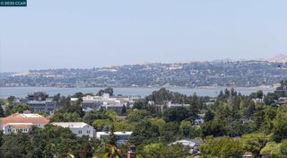 532 Bartolini Drive, Martinez, CA 94553