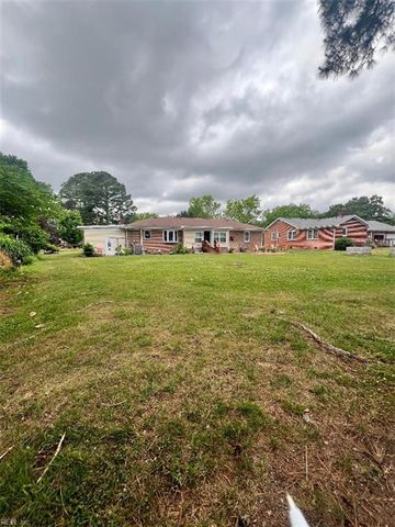 109 Brandon LN, Franklin, VA 23851