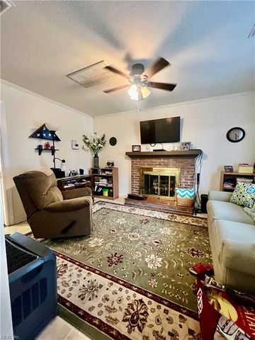 109 Brandon LN, Franklin, VA 23851