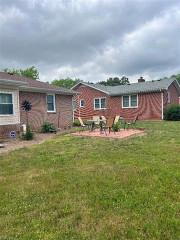 109 Brandon LN, Franklin, VA 23851