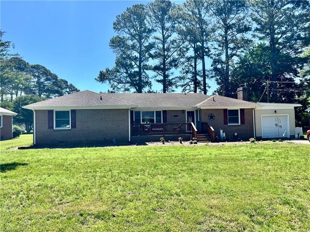 109 Brandon LN, Franklin, VA 23851
