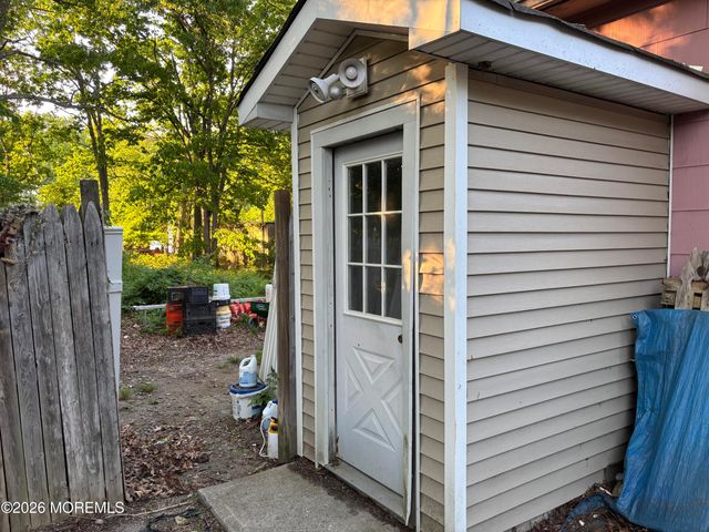 15 E 1st Street, Howell, NJ 07731