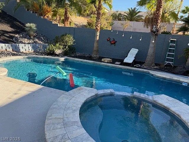 518 Dawn Cove Drive, Henderson, NV 89052