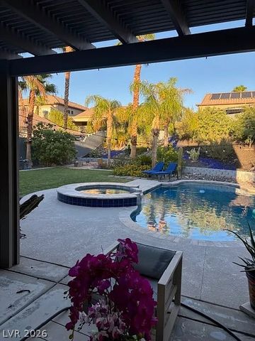 518 Dawn Cove Drive, Henderson, NV 89052