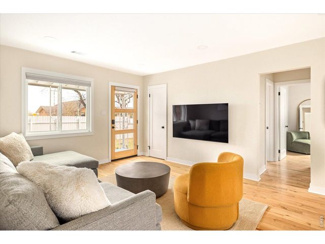 3217 Broadway St, Boulder, CO 80304