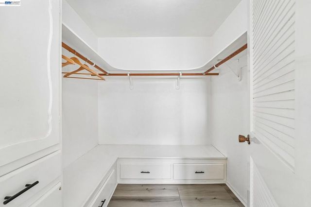 214 Redondo Dr, Pittsburg, CA 94565