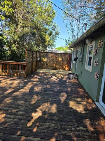 9911 Martinique Dr, Cutler Bay, FL 33189