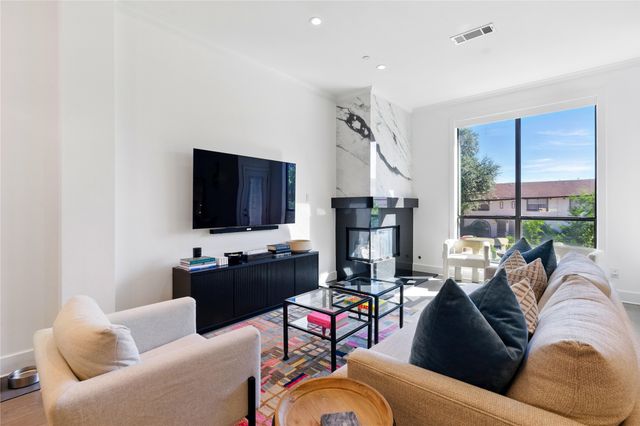 4211 Rawlins Street 525, Dallas, TX 75219