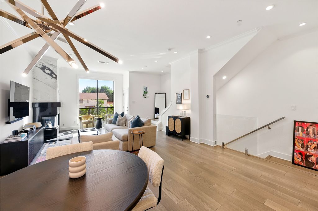 4211 Rawlins Street 525, Dallas, TX 75219