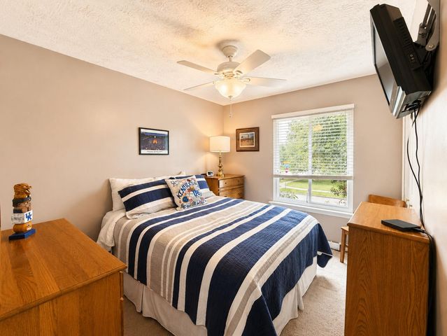 391 S Eagle Creek Drive, Lexington, KY 40515